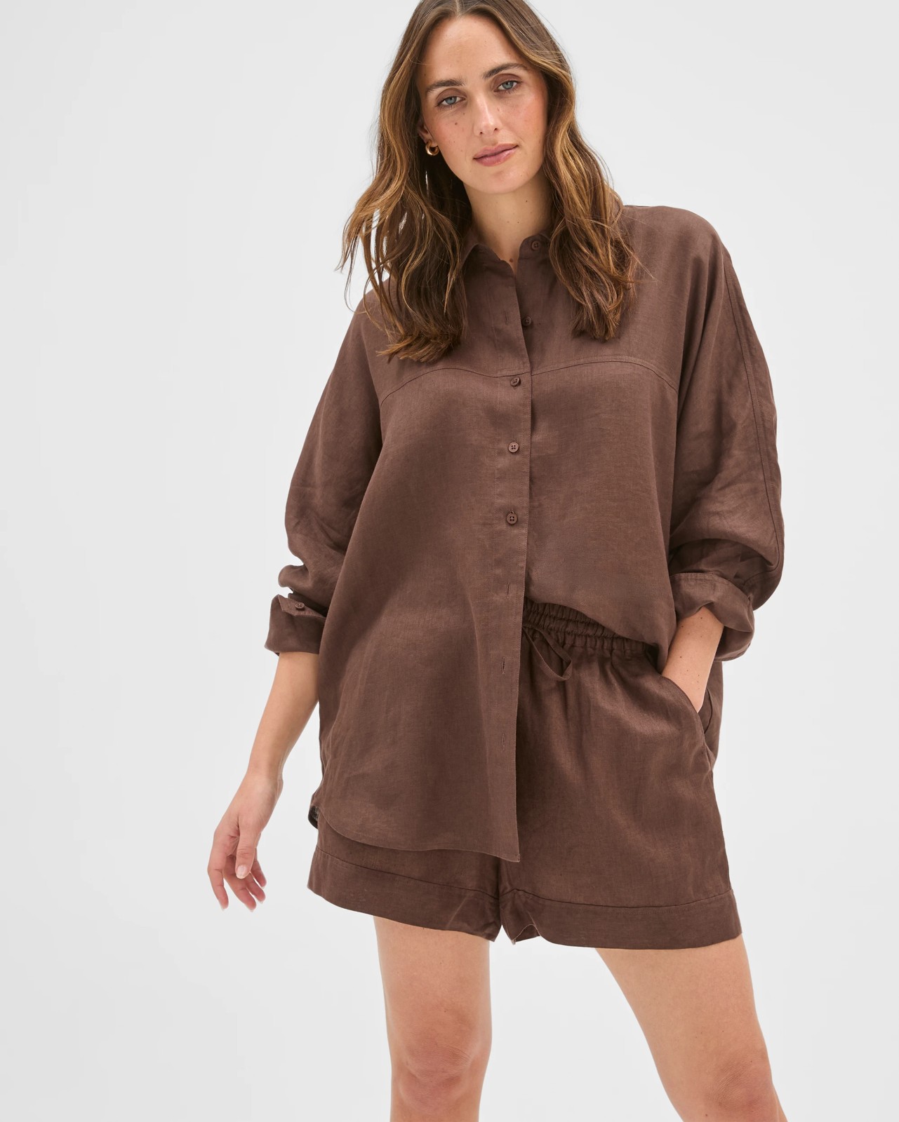 European Linen Pull On Shorts - Coffee Bean 2 of 5