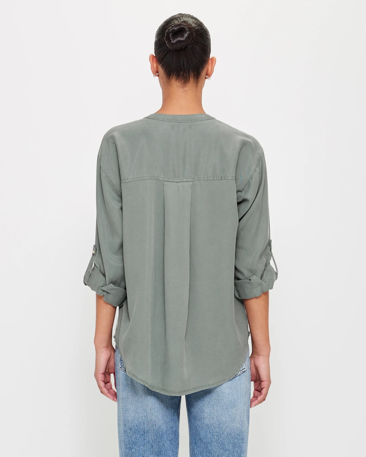 220_67868155_4+2557D5