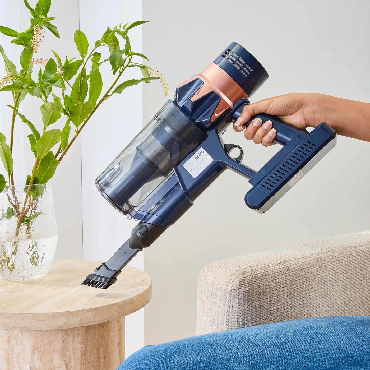 Anko Cordless High Power Stick Vacuum Cleaner 2 of 5