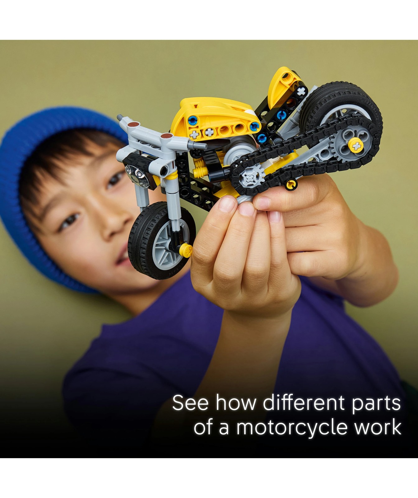 LEGO® Technic Yellow Motorbike 42225 5 of 5