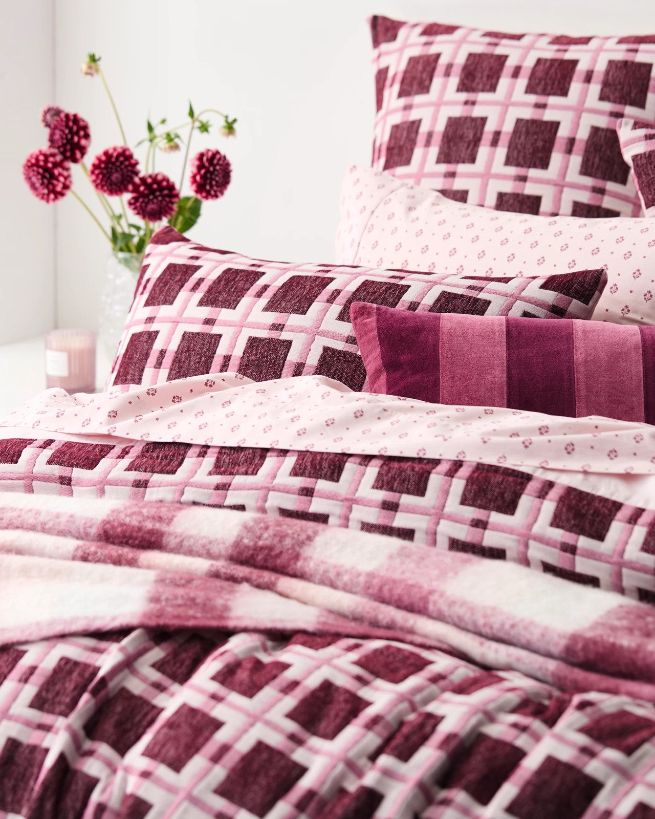 Scarlett Chenille Textured Quilt Cover Set - Sangria 3 of 6