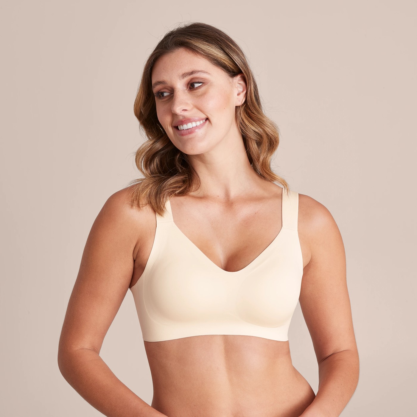 Active Medium Impact Smooth Wirefree Sports Bra; Style: LBR28072 6 of 6
