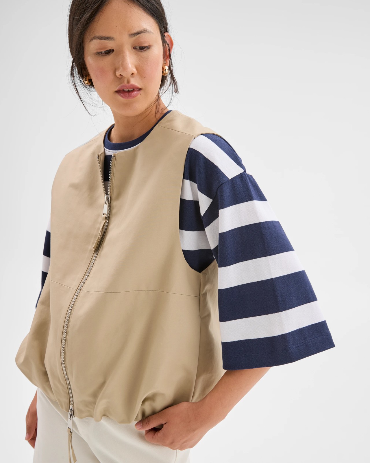 225_72120538_1+225T7212