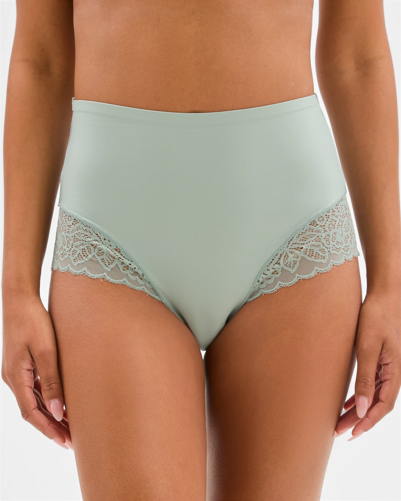 270_71638034_2+270T7163