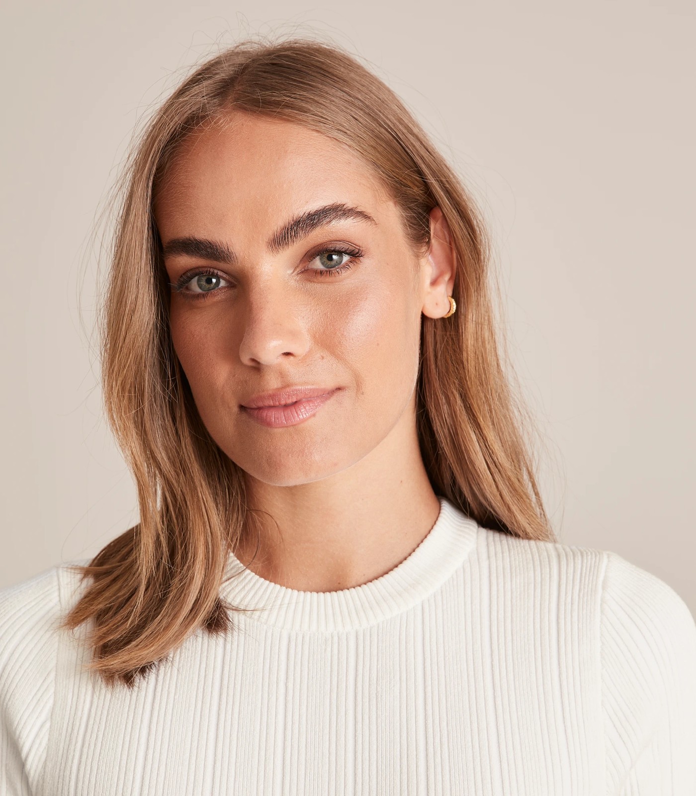 Preview Variegated Crew Neck T-Shirt 3 of 6