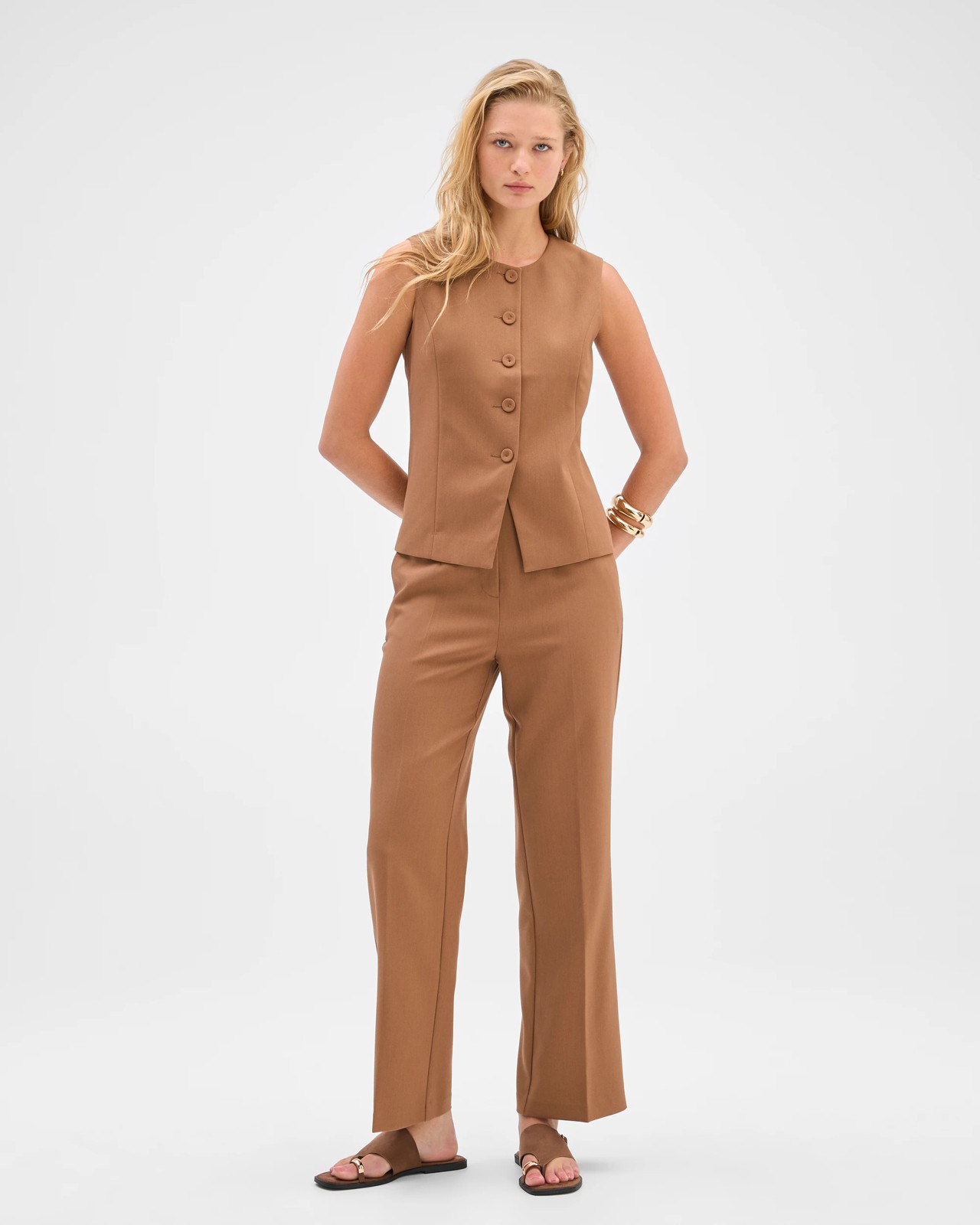 265_72069530_4+265T7206