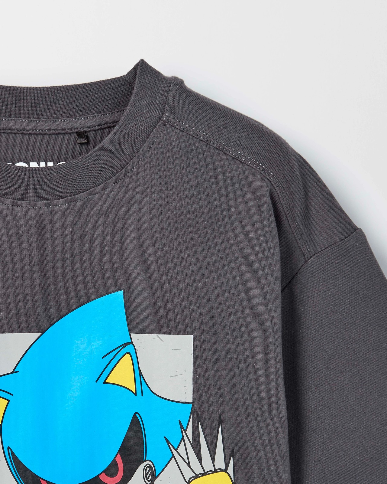 Licensed Sonic The Hedgehog Australian Cotton Oversized T-Shirt 2 of 3