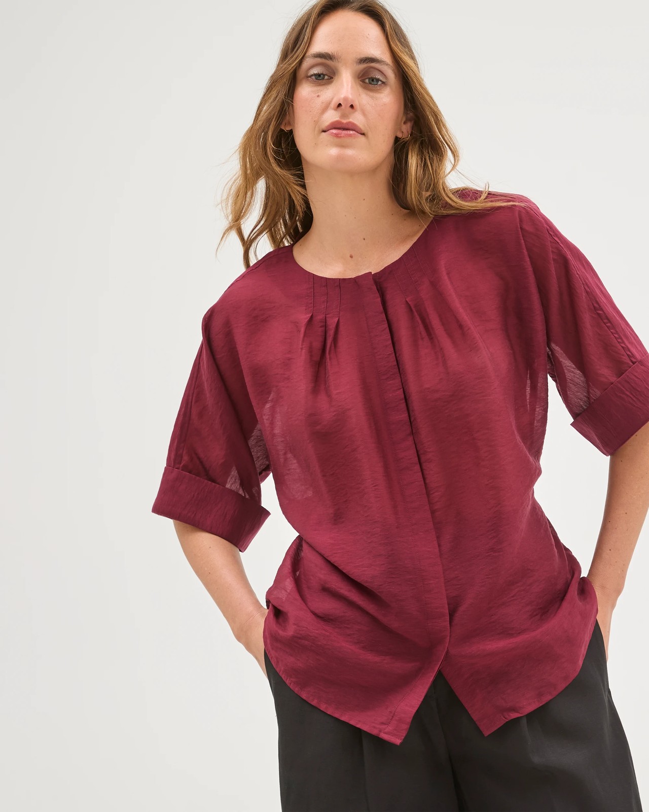 Preview Volume Tie Waist Blouse - Sangria 4 of 5