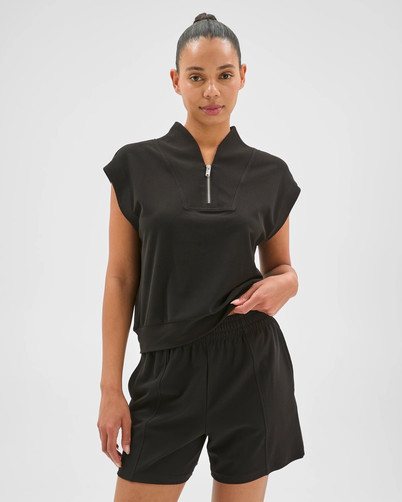 Active Sporty Pique Shorts - Black 2 of 5