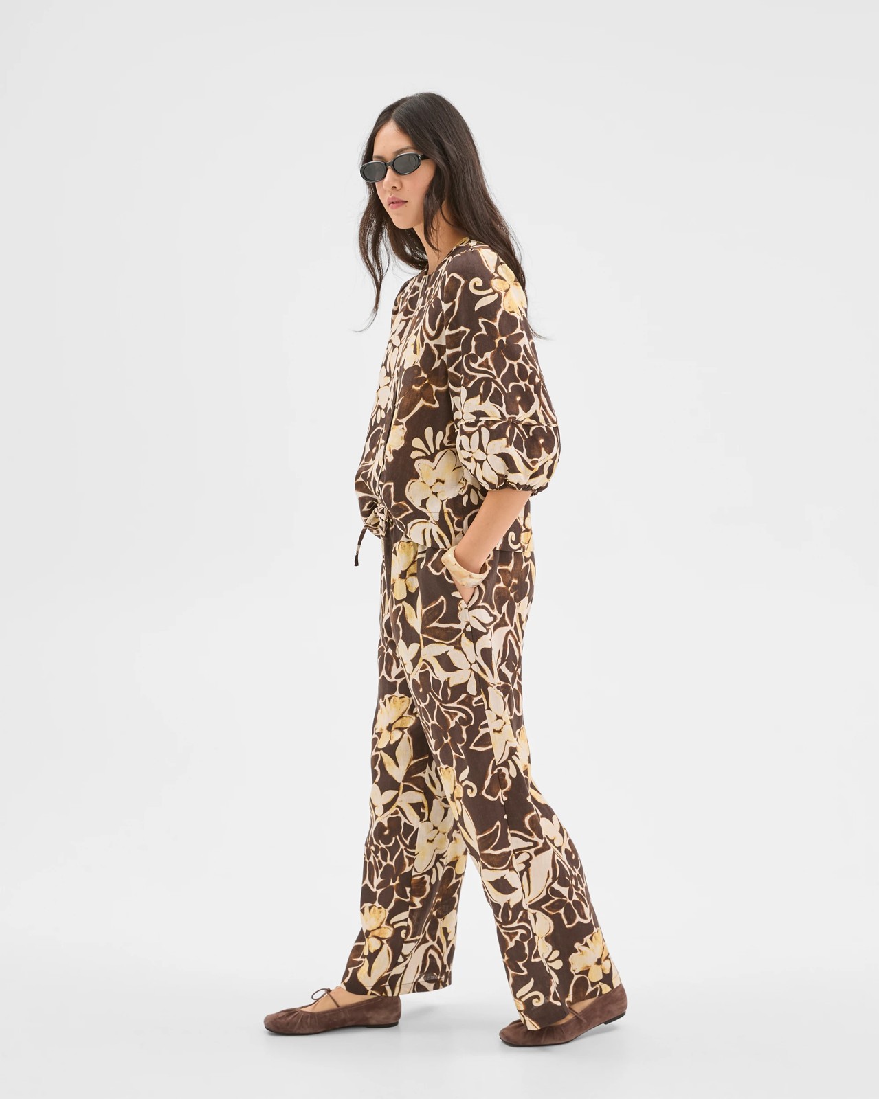 European Linen Wide Leg Pants - Scattered Floral 3 of 6