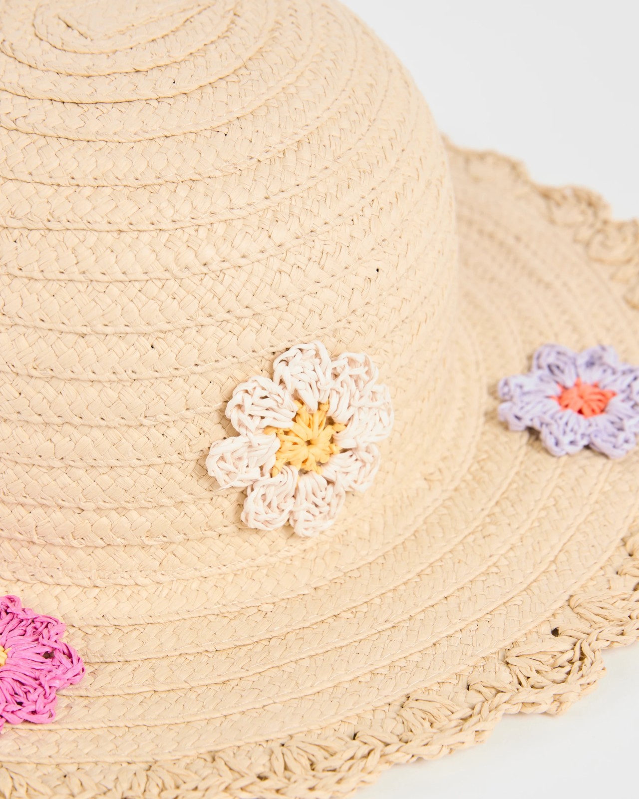 Crochet Daisy Wide Brim Hat 2 of 2