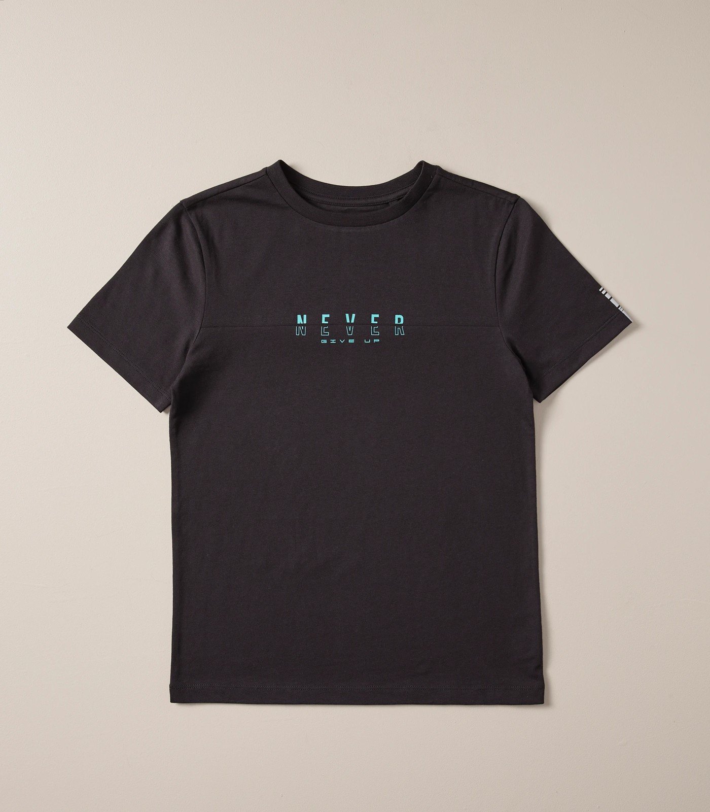 67208289_28+22A382_375