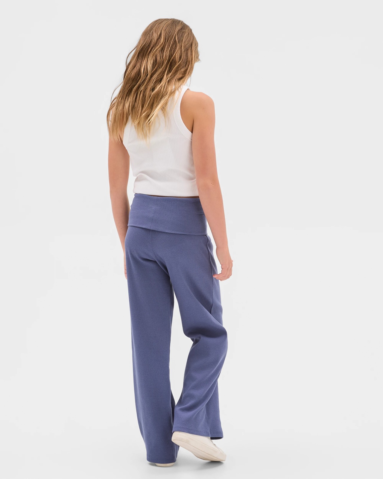 320_72094273_4+320T7209