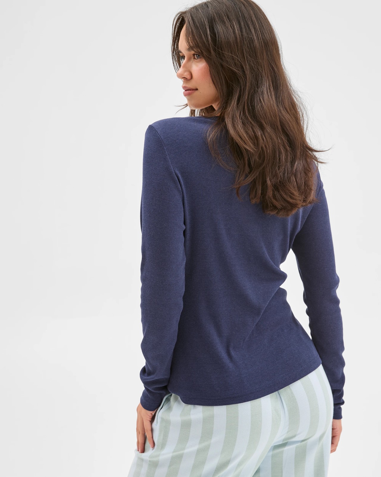 Australian Cotton Blend Henley Soft V-Neck T-Shirt - Navy 6 of 6