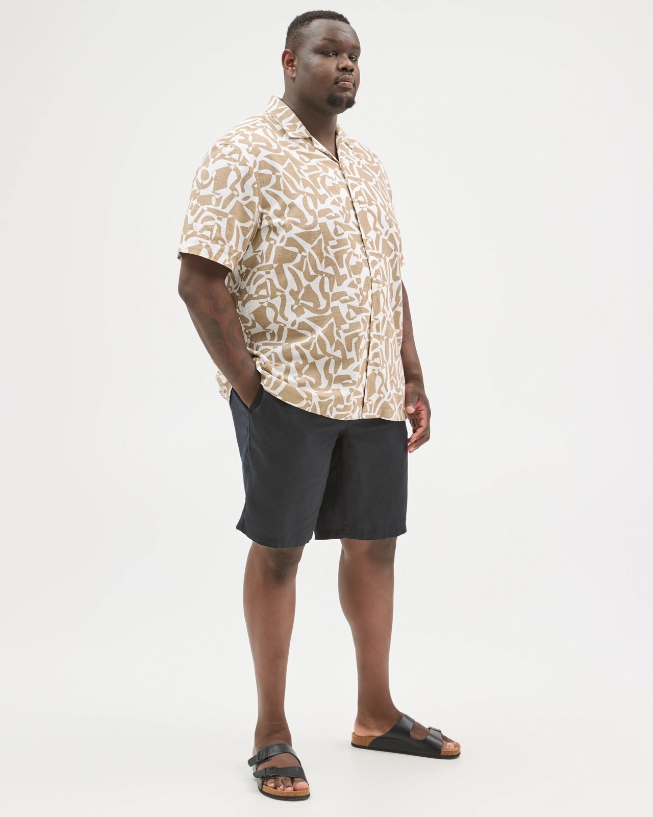 Plus Size Australian Cotton Print Shirt 2 of 5