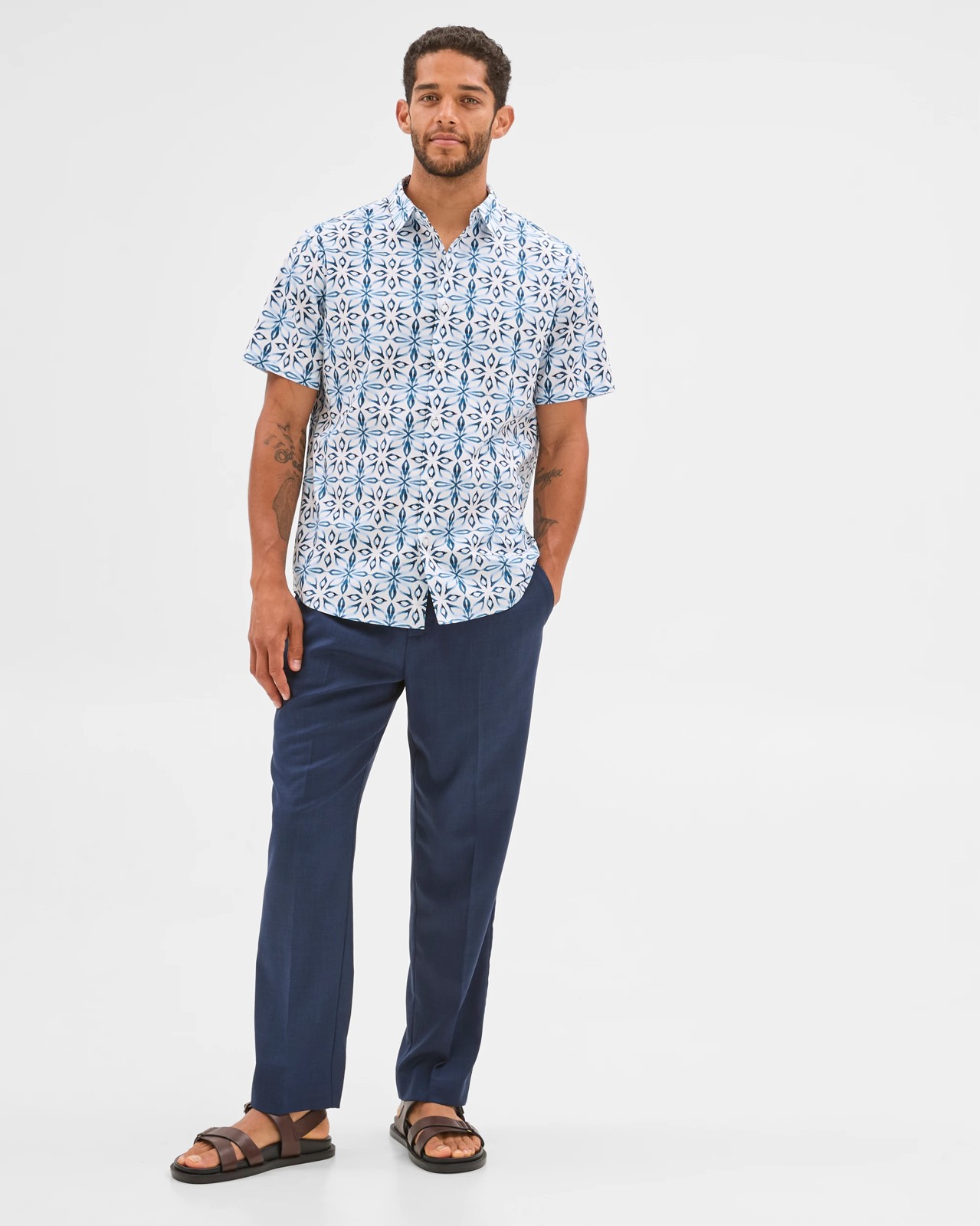 415_71602813_2+415T7160