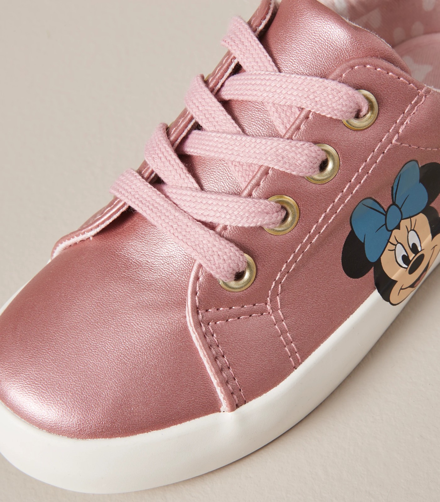 Minnie mouse tennis hot sale shoes for toddlers