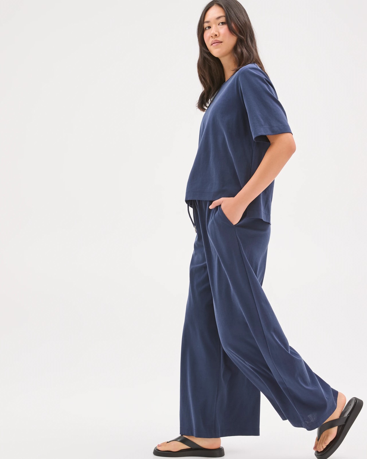 Relaxed Wide Leg Drape Pants - Ink Navy 2 of 5
