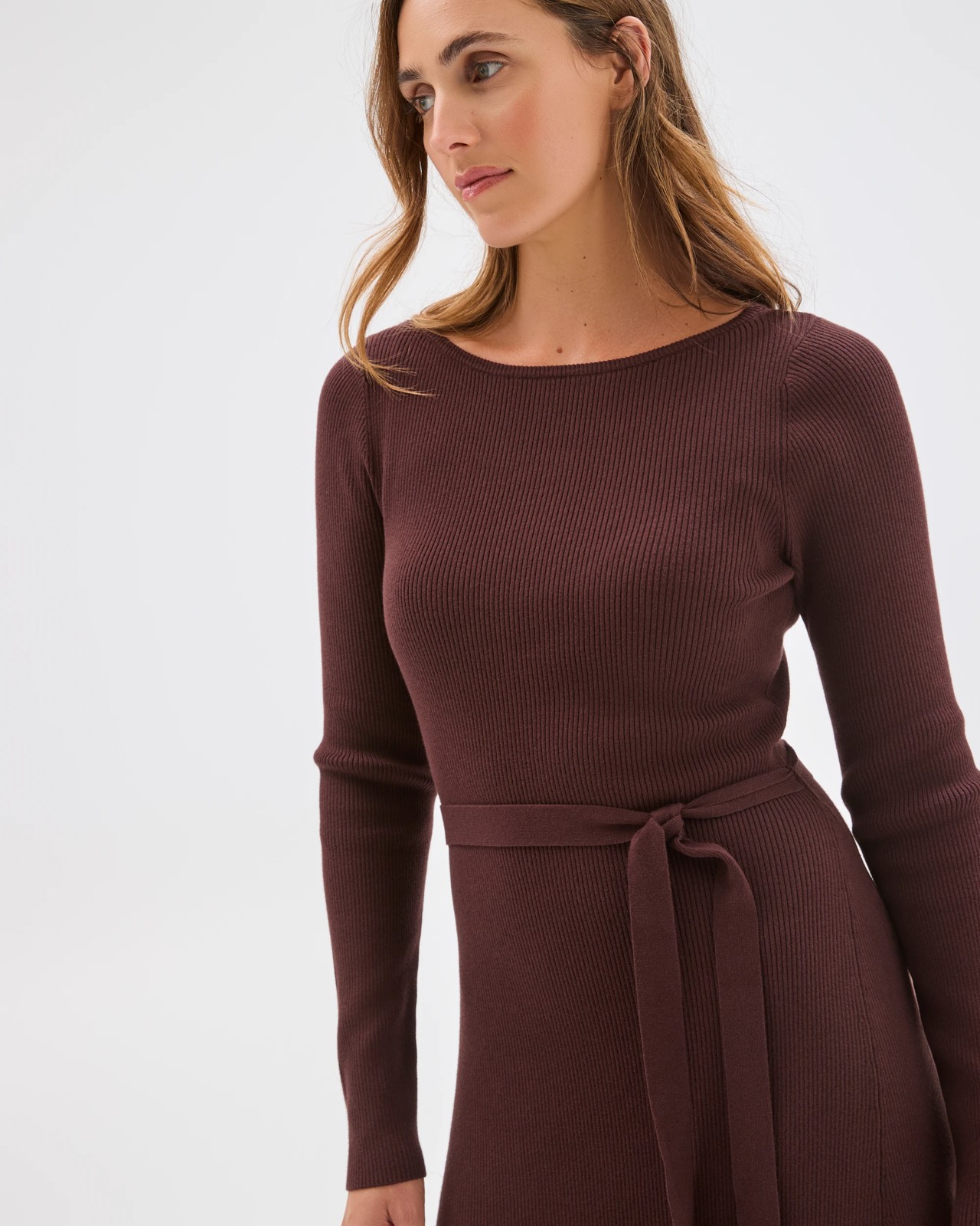 Preview Australian Cotton Blend Long Sleeve Knit Midi Dress - Dark Chocolate 4 of 5