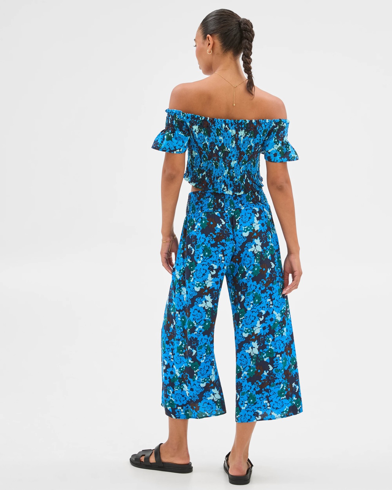 225_71906133_5+225T7190