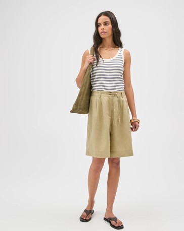 European Linen Bermuda Shorts