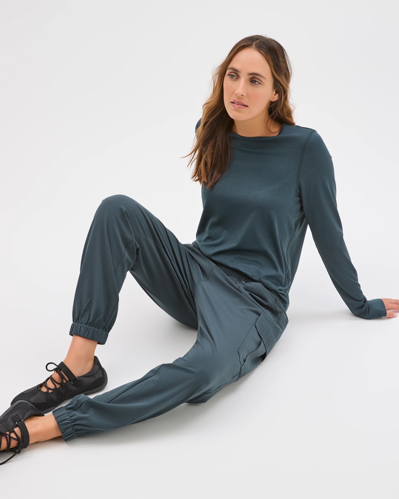 Active Woven Cargo Pants - Pine 3 of 5