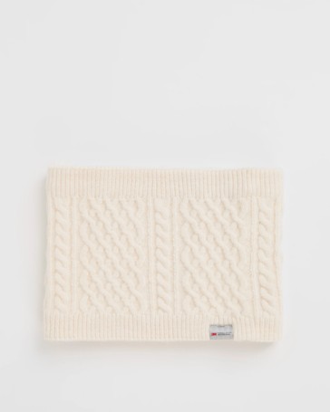 Thinsulate Cable Knit Snood