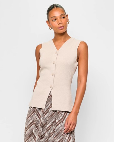 Sleeveless Cinched Waist Knit Vest - Preview