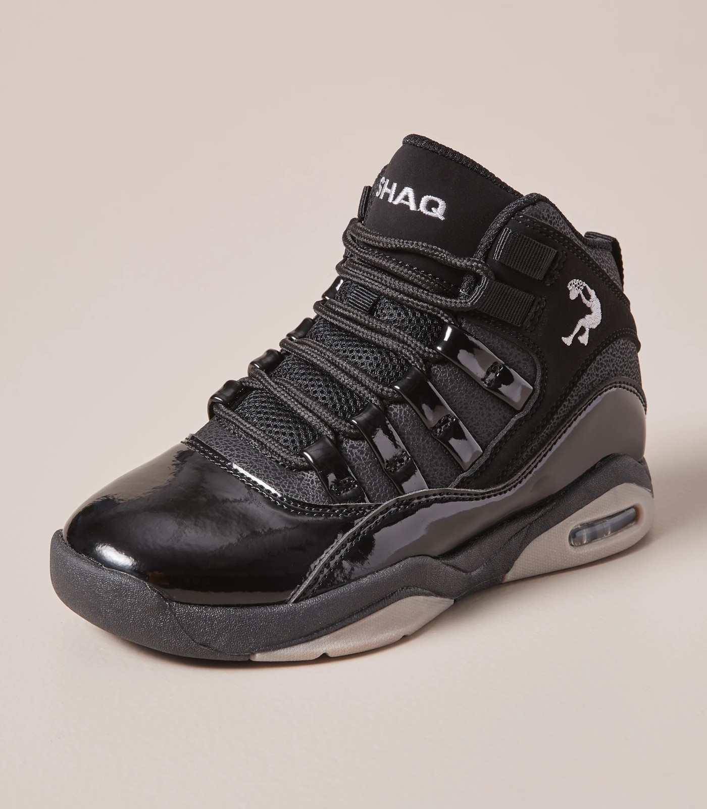 All black hot sale shaq shoes