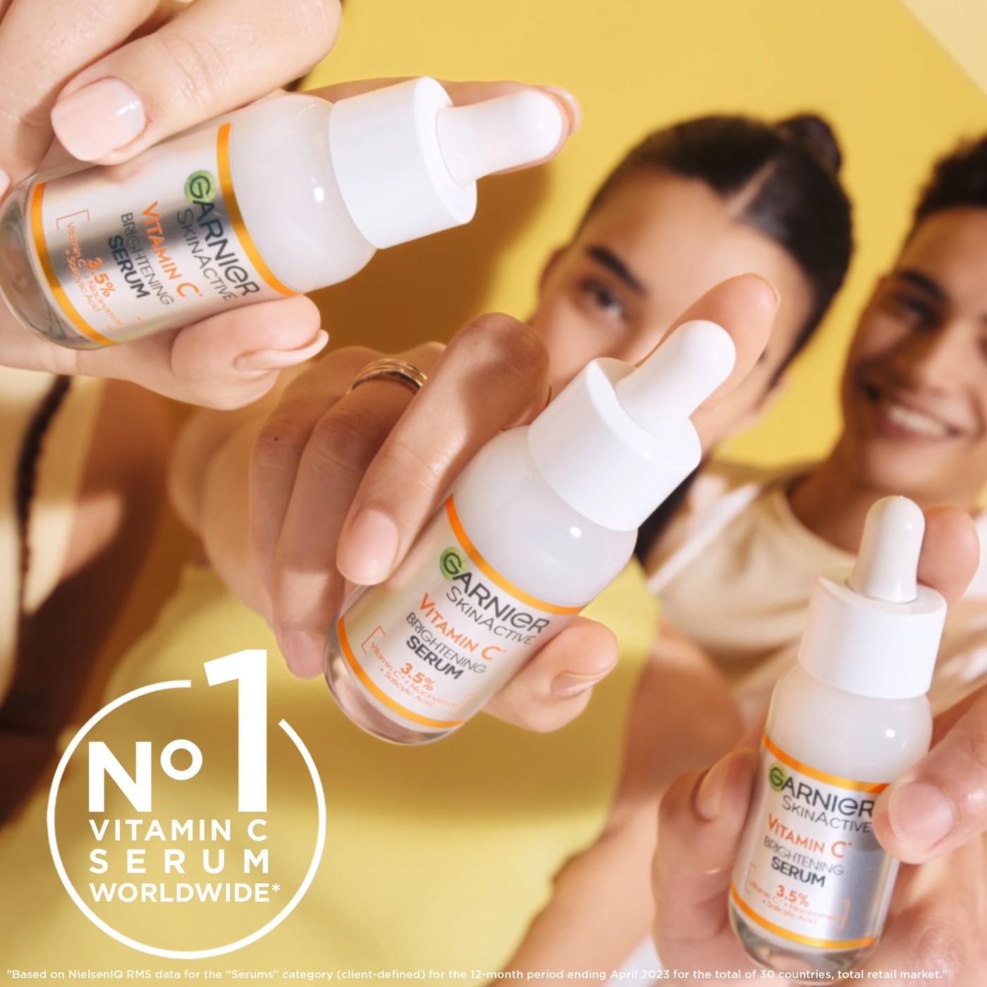 New Garnier SkinActive Brightening Serum - 3.5% Vitamin C, Niacinamide & Salicylic Acid 3 of 6