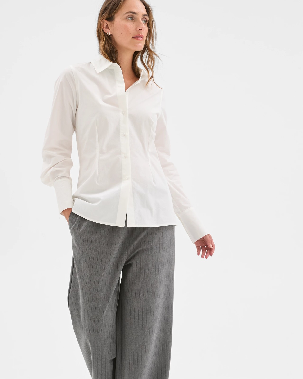 Preview Australian Cotton Tailored Waist Shirt - Pale Oat 2 of 5