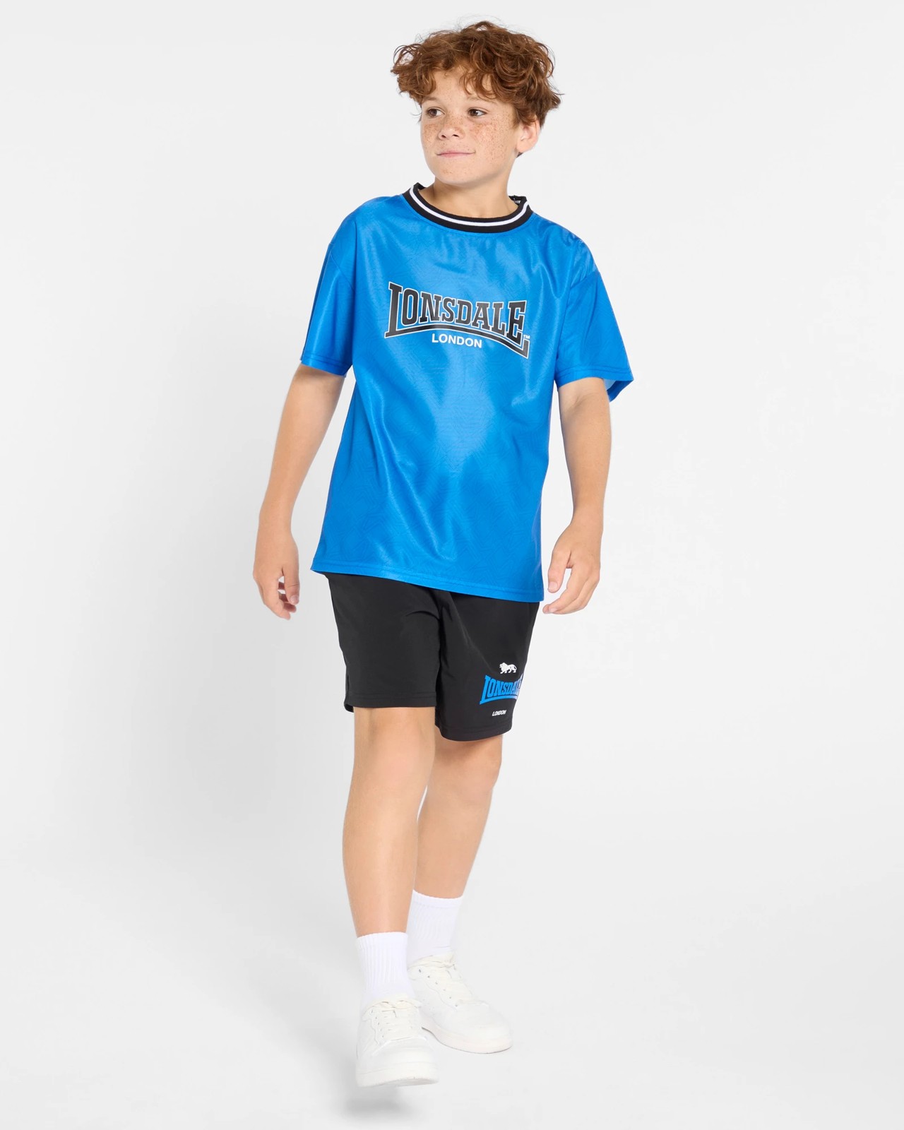 70734348-IMG-004