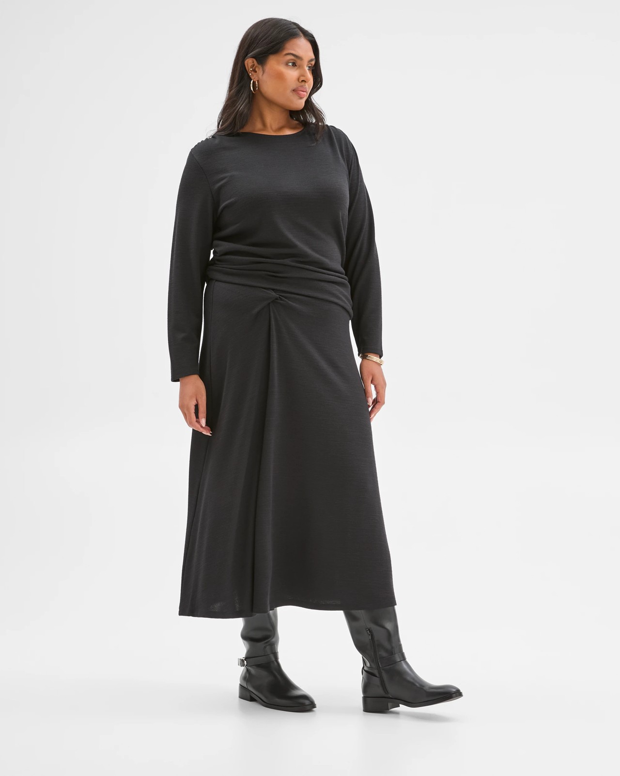 Plus Size Drape Knit Midi Skirt 3 of 6