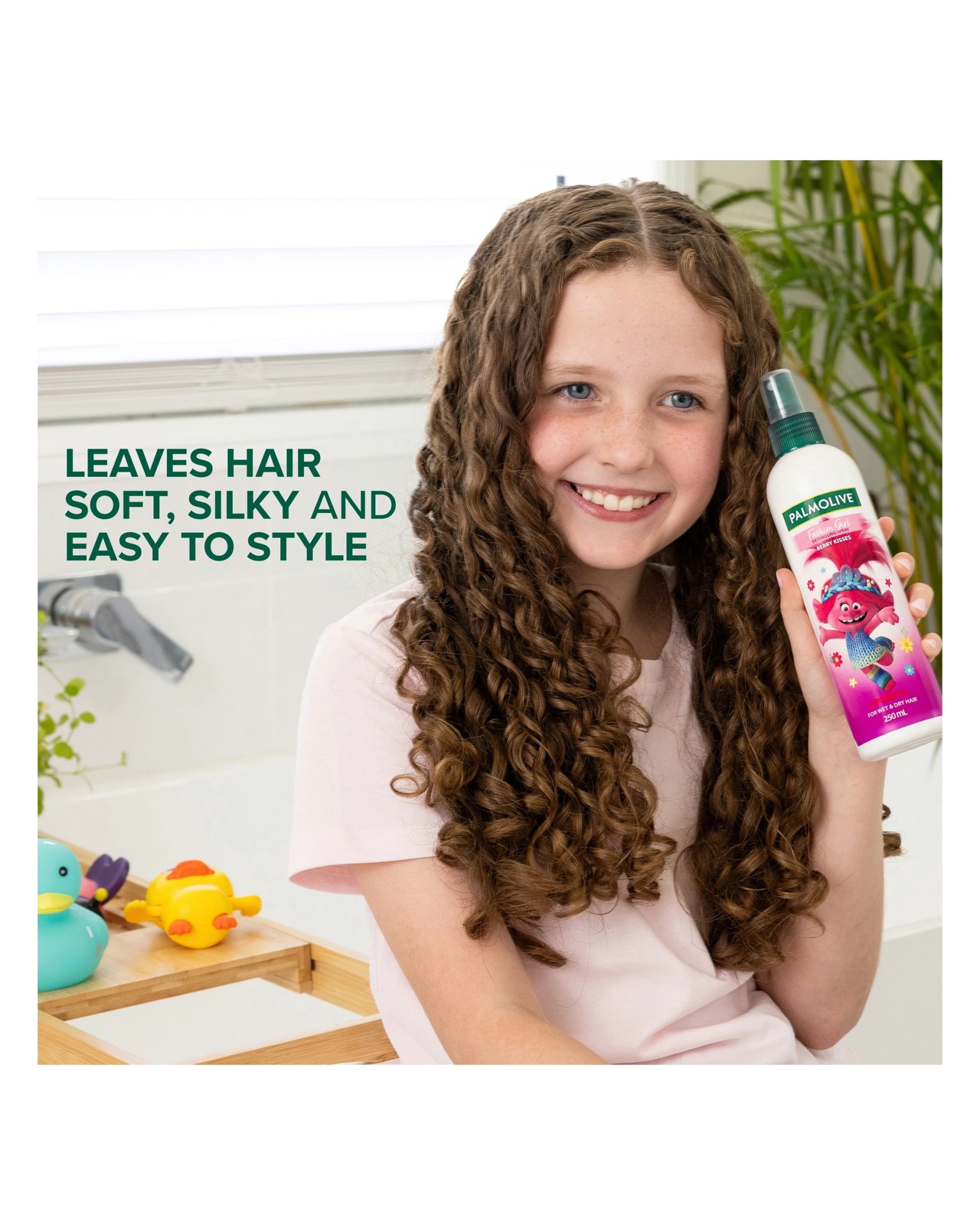 Palmolive Fashion Girl Detangling Spray - Rose Kisses 3 of 6