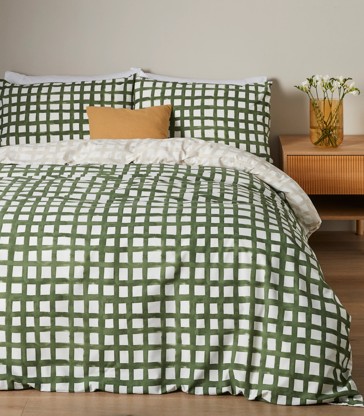 Carter Painted Grid Quilt Cover Set