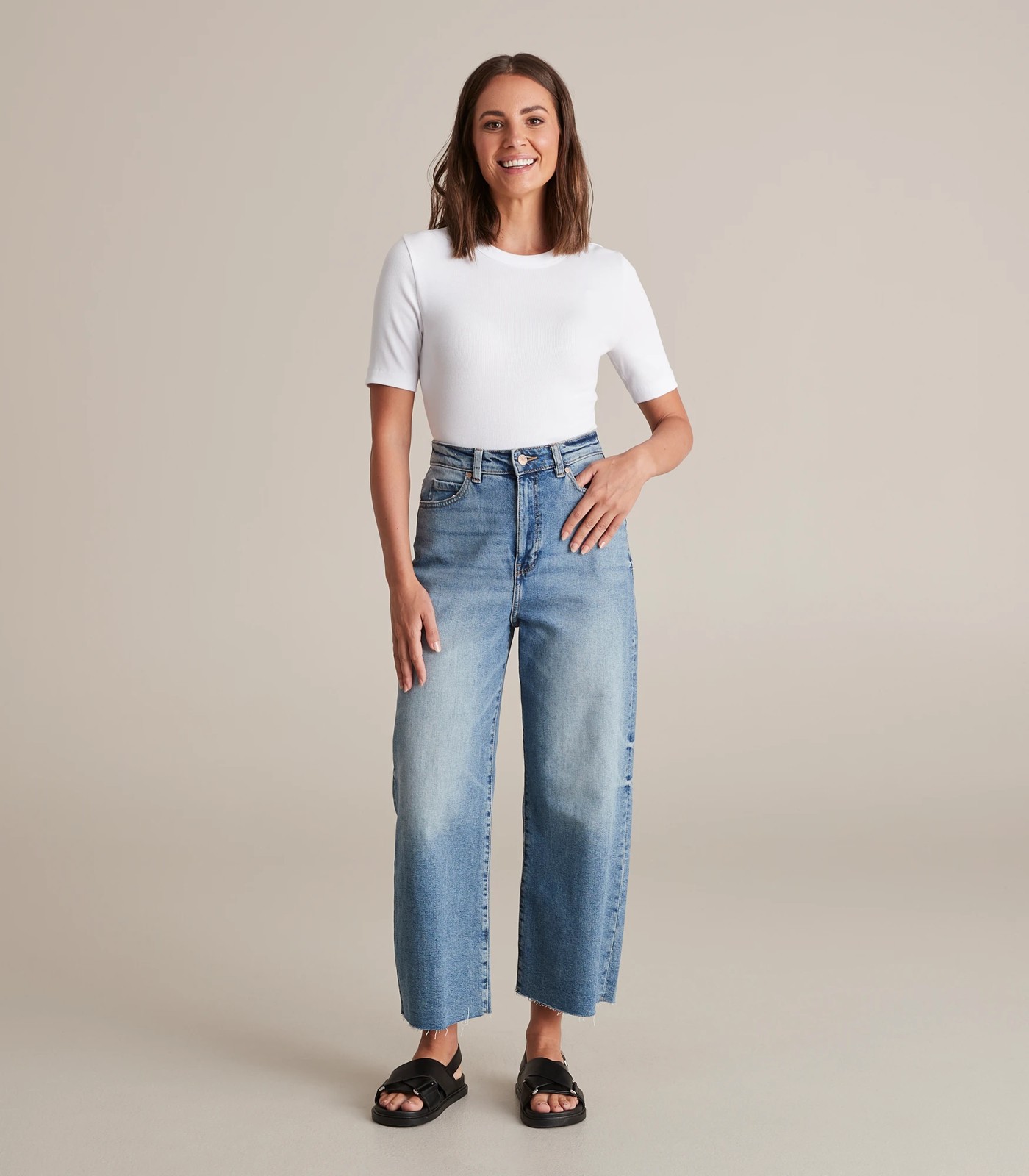 220_67224593_39+2445B4