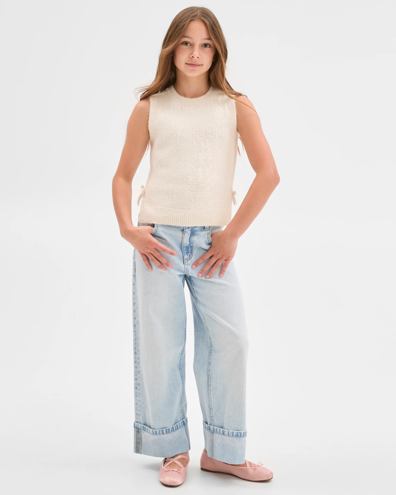 320_72097427_2+320T7209